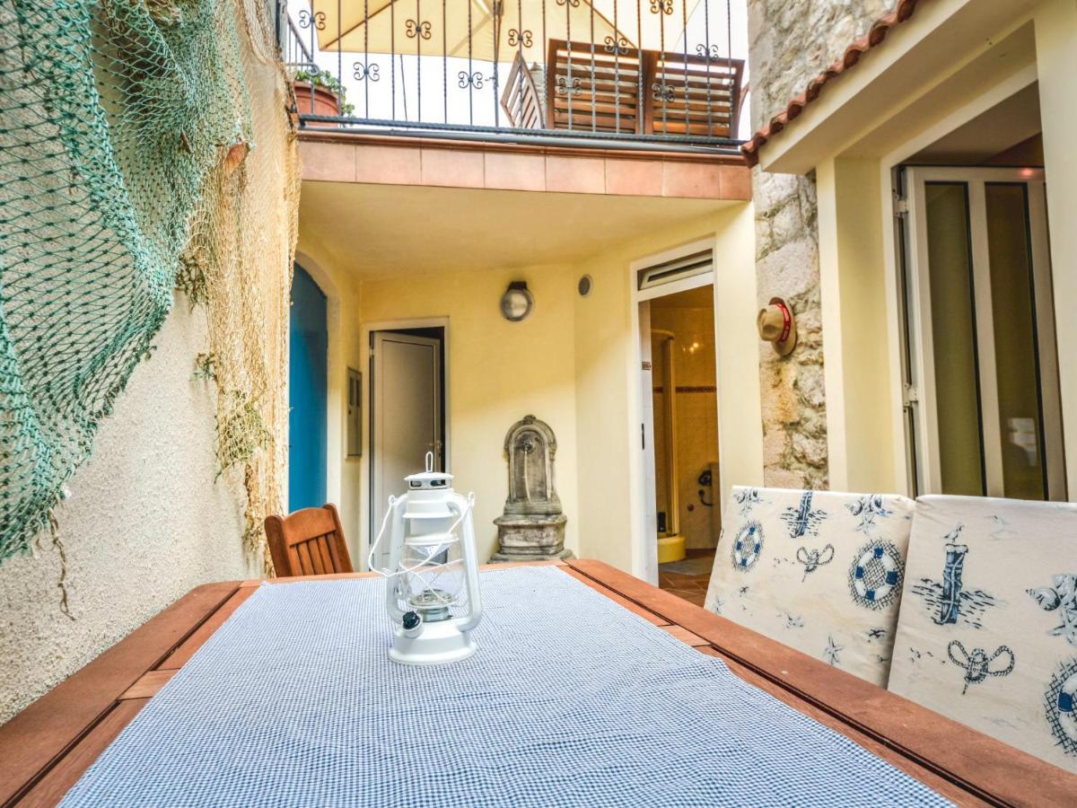 Holiday Home Mali dvori Diklo Dış mekan fotoğraf