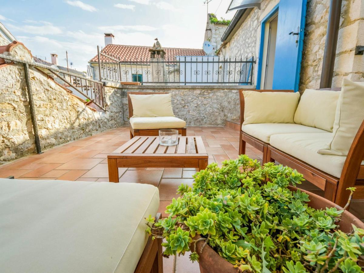 Holiday Home Mali dvori Diklo Dış mekan fotoğraf