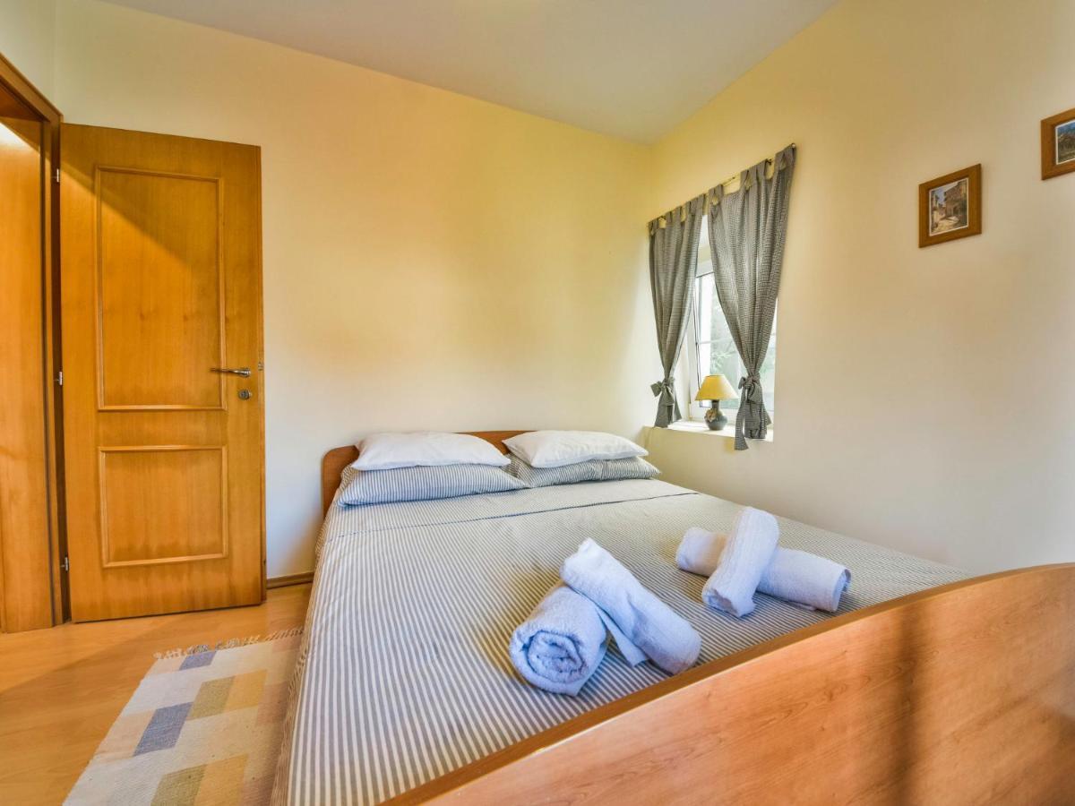 Holiday Home Mali dvori Diklo Dış mekan fotoğraf